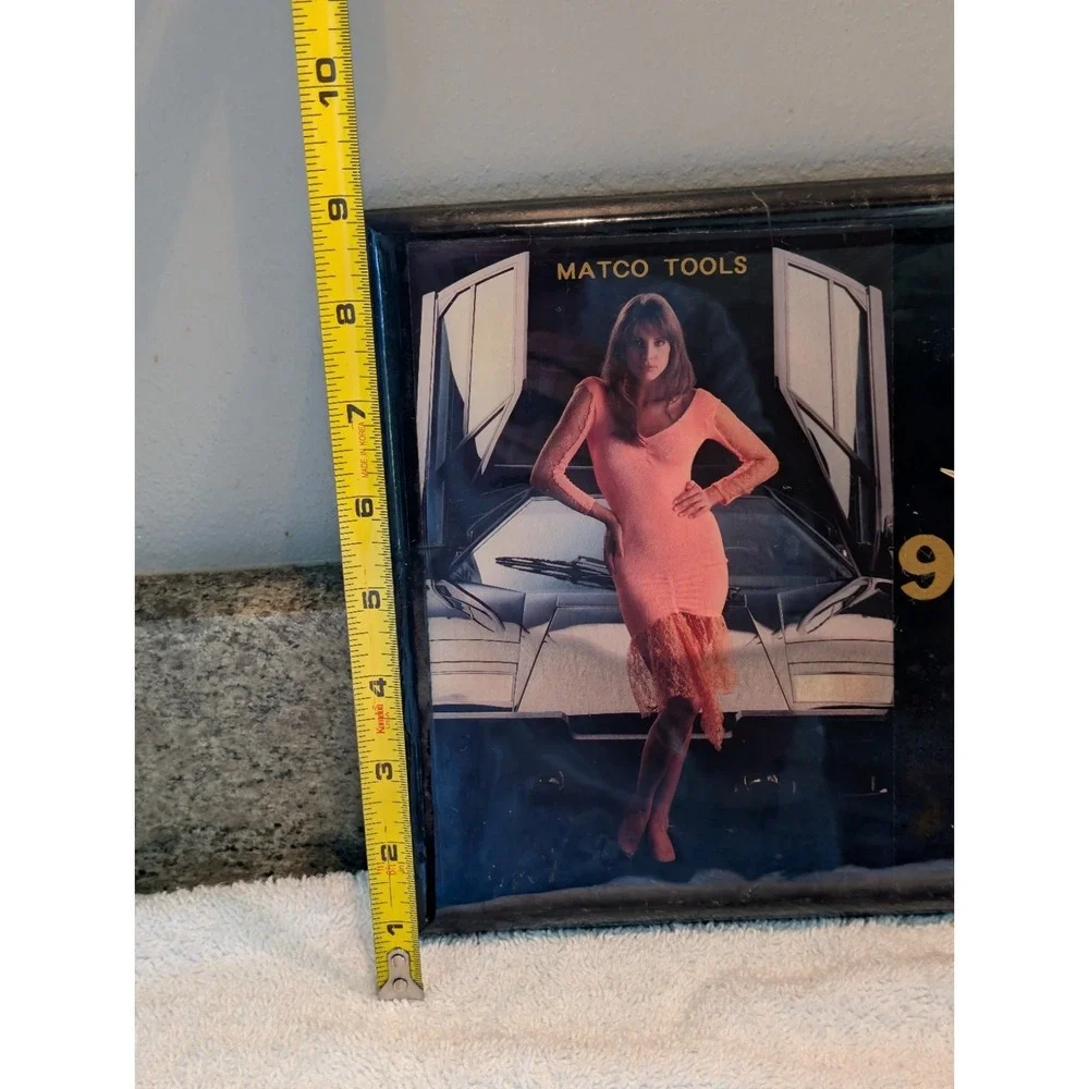 Vintage Matco Tools Pin-Up Girl Car Clock Works Tested!  Read